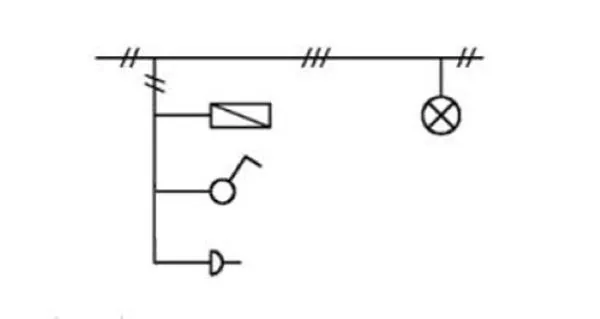 Minh họa sơ đồ đơn tuyến cho hệ thống điện, sử dụng ký hiệu gạch chéo để biểu thị số lượng dây dẫn